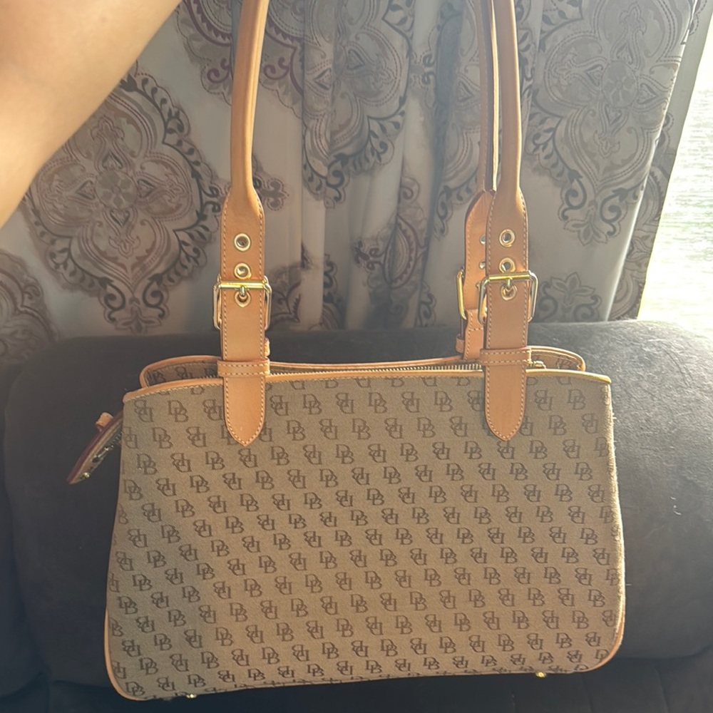 Dooney & Bourke Brown Shoulder Bag with Classic Design